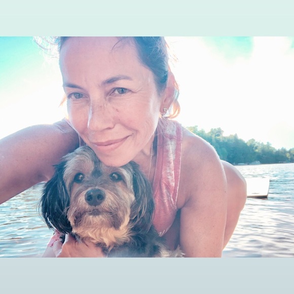 Meet your Posher, Addy - Picture 1 of 1